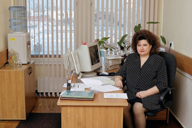 Янукович требует разобраться за что мы платим чиновникам