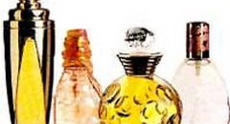 Украинцы пытались пронести в Россию духи на 408 тыс. гривен