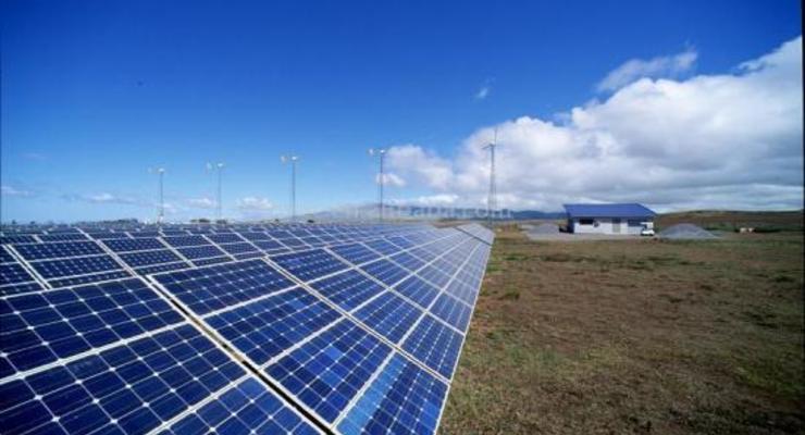 В Крыму открыли солнечную электростанцию