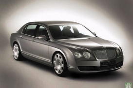 В Индии выбрасывают Bentley и Ferrari?