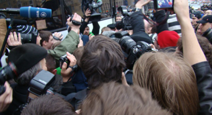 Украинским журналистам предлагают в среднем 6400 грн