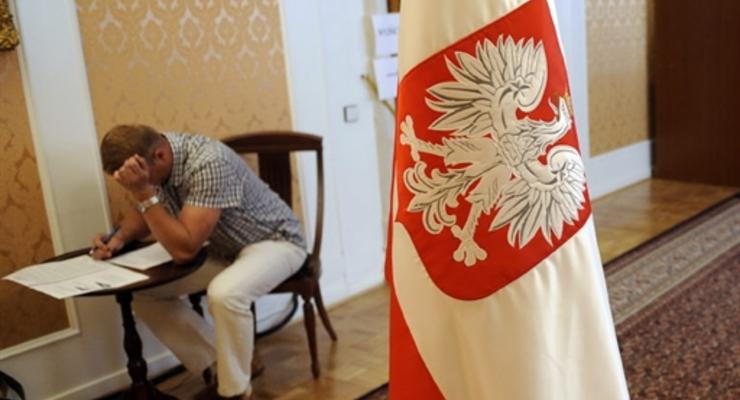 Польша откроет визовые центры в четырех городах