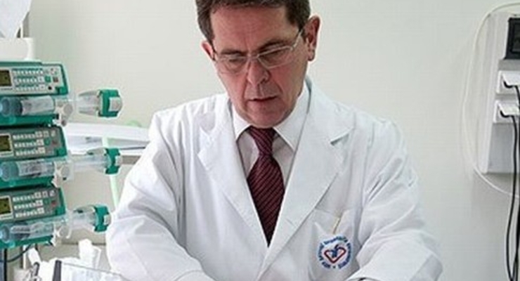 Экс-министр здравоохранения пал жертвой борьбы за фармрынок