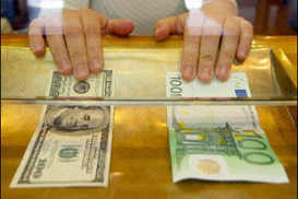 Евро падает, доллар стабилен - официальные курсы валют на 23 мая