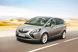 Opel презентовал новую Zafira Tourer