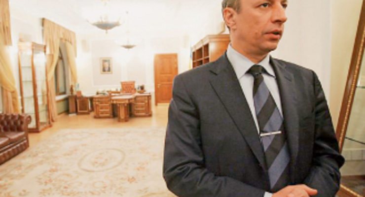 Цены на бензин сдержит милиция и прокуратура