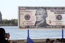 Курс 8,01 за доллар – еще не повод для паники. Прогноз банкиров