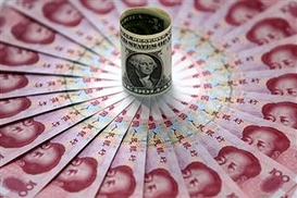 Юань рекордно подорожал к доллару