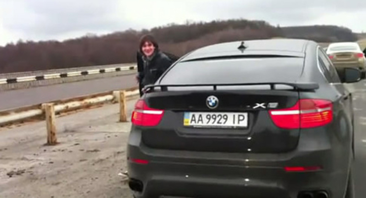 19-летний сын Кернеса ездит по городу со скоростью 260 км/ч