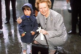 Сумку Маргарет Тэтчер продадут с аукциона