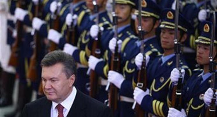 Янукович потратил на имидж 4,38 млн гривен
