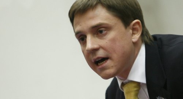 Довгий написал заявление об отставке