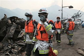 Число жертв землетрясения в Японии приближается к 14 тыс. человек