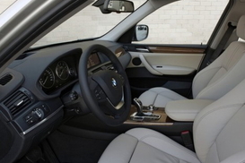 Названы лучшие автомобильные интерьеры