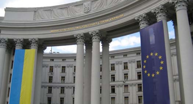 Таможенный союз и ЗСТ несовместимы, - замминистра иностранных дел