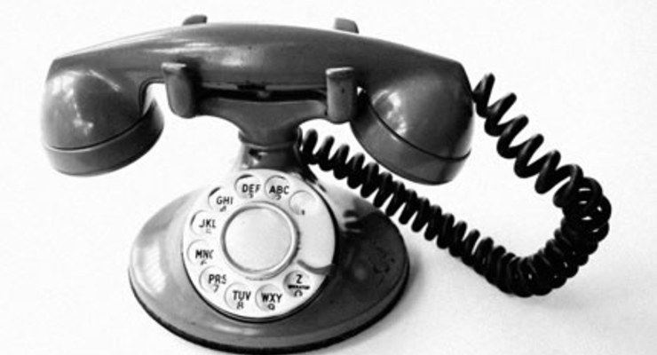 Связь по стационарному телефону подорожает с 1 мая