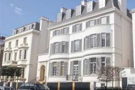 Копить на покупку элитной квартиры киевлянину придется 39 лет