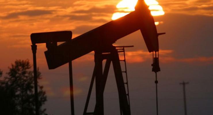 Цены на нефть начали падать