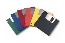 Многие предприниматели до сих пор сдают отчеты на дискетах