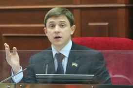 Довгого сместить не удалось