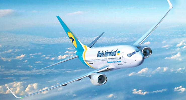 Самолет с эвакуированными из Токио украинцами прибыл в Украину