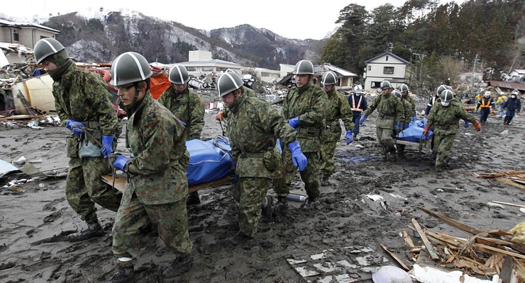 Число пропавших без вести и погибших в Японии превысило 17 тыс. человек