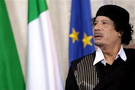 Каддафи пообещал превратить в ад жизнь тех, кто осмелится напасть на Ливию