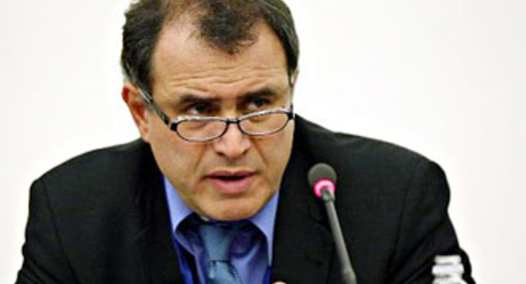 Рубини: Землетрясение в Японии произошло в худшее для страны время