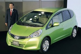 Toyota продала 3 млн гибридов