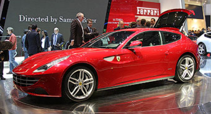 Спортивные авто скупают на год вперед