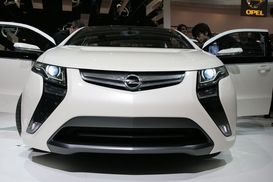 В Женеве открылся международный автосалон