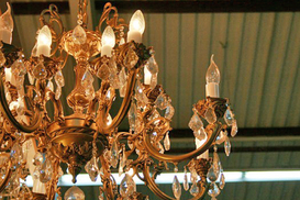 Для резиденции Януковича купили люстру за 50 тысяч долларов