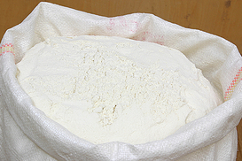 Кабмин решил предотвратить рост цен на муку и хлеб