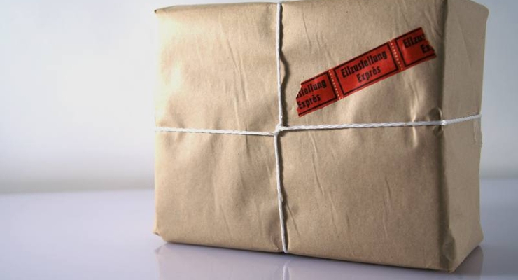 Что делать, если посылка пришла поврежденной и с недостачей груза?