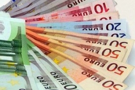 Евро продолажет дешеветь в Украине