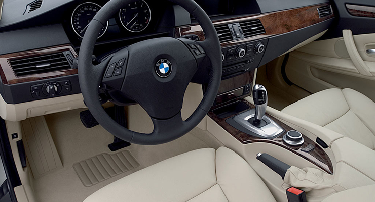 Европейцы назвали самые безопасные автомобили