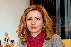 Генеральный директор ДП "АВТО Интернешнл" Елена Дунина -- о своих первых больших заработках