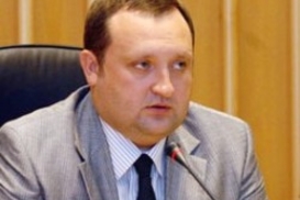 Янукович ввел Арбузова в состав Совета регионов