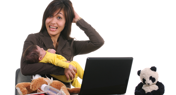 Тигипко успокоил украинок: Декретный отпуск будет засчитываться в трудовой стаж