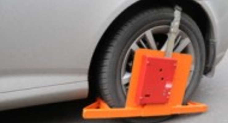 Блокировку колес в Киеве окончательно запретили