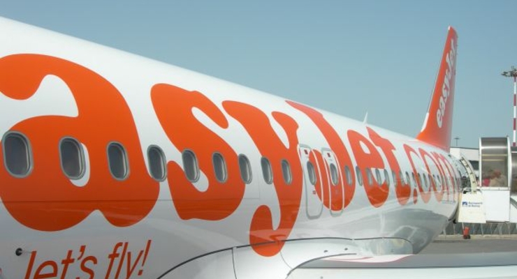 Пассажиров выгнали из самолета