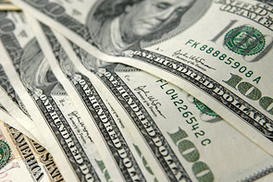 НБУ продает доллар по цене 7,97. Прогноз банкиров