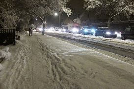 Эвакуаторы снова работают в Киеве