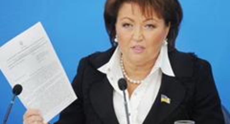 Украинцы тратят на лекарства 2 млрд долларов в год