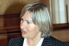 Батурина продала Русский земельный банк иностранцам