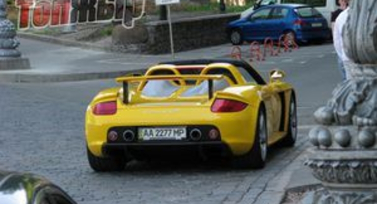 Названы самые дорогие автомобили, завезенные в Украину