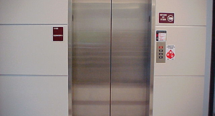 У Януковича установят новый лифт за 900 тысяч гривен