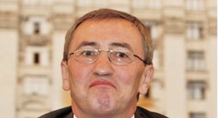 Черновецкий отметил день рождения во Франции