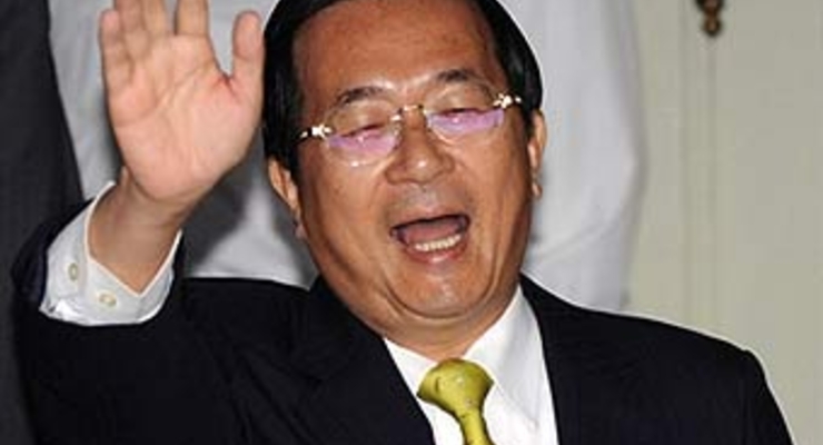 Экс-президента Тайваня и его жену посадили на 19 лет