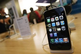 Названы смартфоны, которые чаще всего ломаются